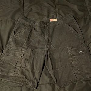 Wrangler cargo shorts